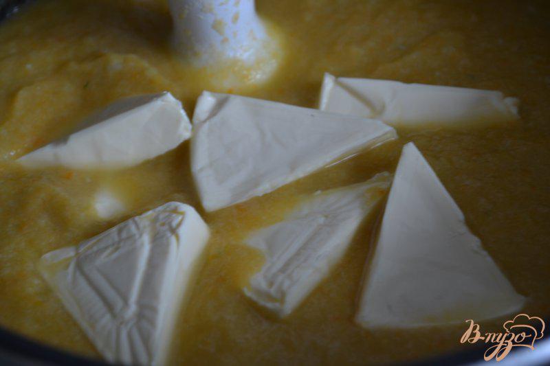 Фото приготовление рецепта: Овощной суп с сыром шаг №4