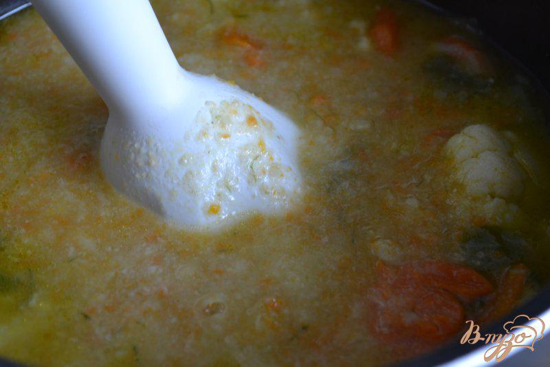 Фото приготовление рецепта: Овощной суп с сыром шаг №3