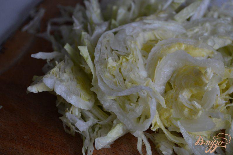 Фото приготовление рецепта: Салат с фасолью и яблоком шаг №1