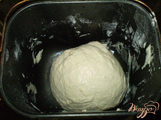 Фото приготовление рецепта: Хлеб на кислом молоке с кунжутом шаг №5