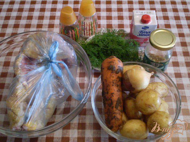 Фото приготовление рецепта: Утка с молодым картофелем и укропом шаг №1