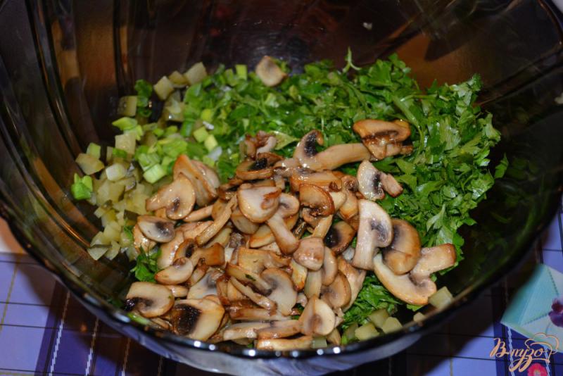 Фото приготовление рецепта: Винегрет из печеных овощей без капусты шаг №5