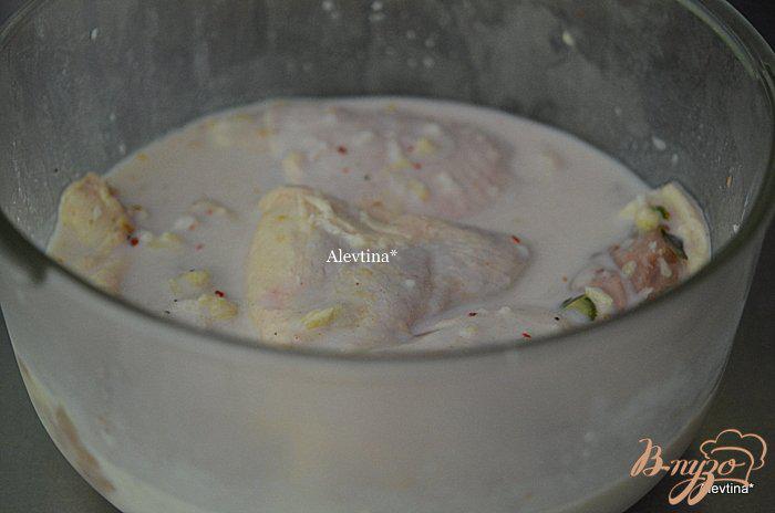 Фото приготовление рецепта: Куриные бедрышки в кефирном маринаде шаг №1