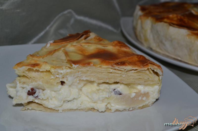Фото приготовление рецепта: Пирог из лаваша с творожной массой и грушами шаг №9