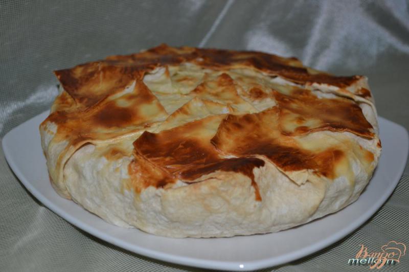 Фото приготовление рецепта: Пирог из лаваша с творожной массой и грушами шаг №8