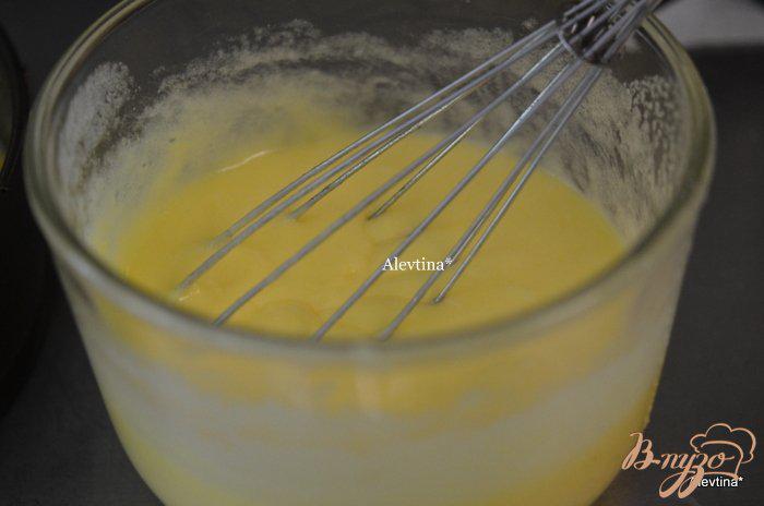 Фото приготовление рецепта: Кекс с лимонным курдом шаг №2