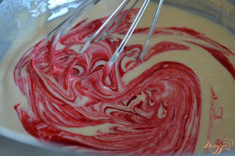 Фото приготовление рецепта: Бисквитный торт с кремом из маршмеллоу шаг №1