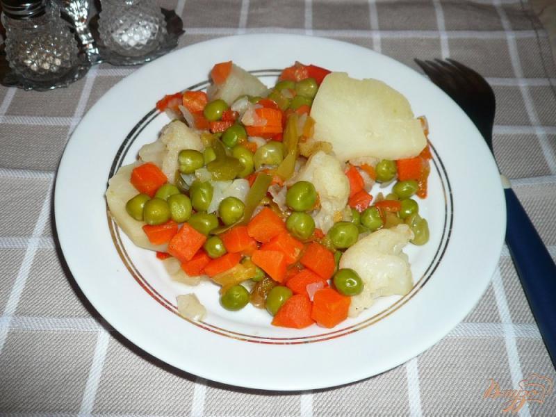 Фото приготовление рецепта: Овощная смесь с картофелем шаг №6