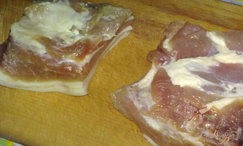 Фото приготовление рецепта: Мясо в «шубке» шаг №1