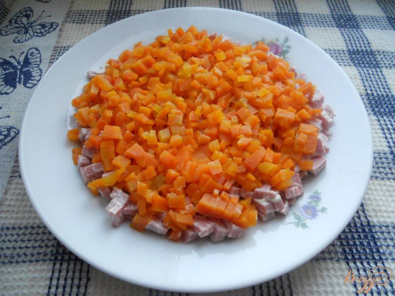 Фото приготовление рецепта: Весенний слоеный салатик шаг №5