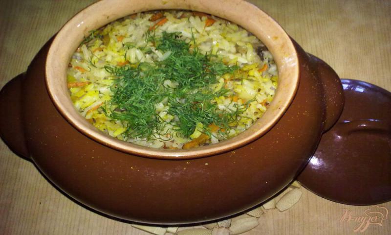 Фото приготовление рецепта: Рис с грибами по-болгарски шаг №7