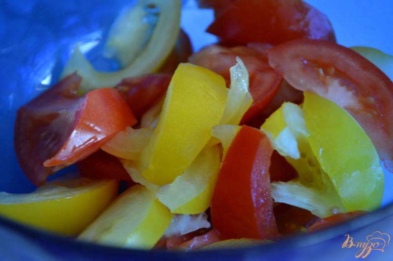 Фото приготовление рецепта: Помидорный салат с шампиньонами шаг №1
