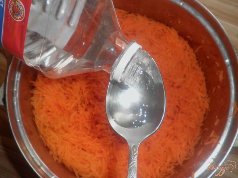 Фото приготовление рецепта: Острая корейская морковка шаг №4