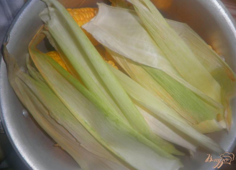 Фото приготовление рецепта: Вареная кукуруза на любой вкус шаг №2