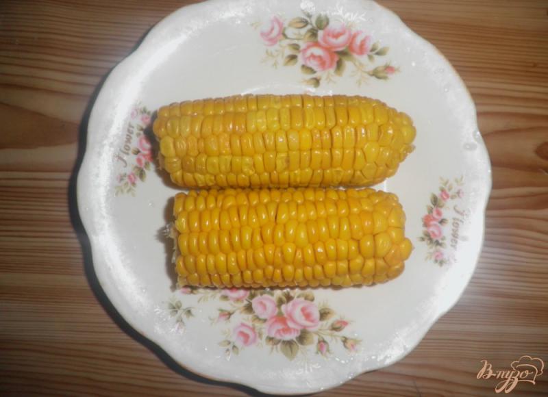 Фото приготовление рецепта: Вареная кукуруза на любой вкус шаг №4