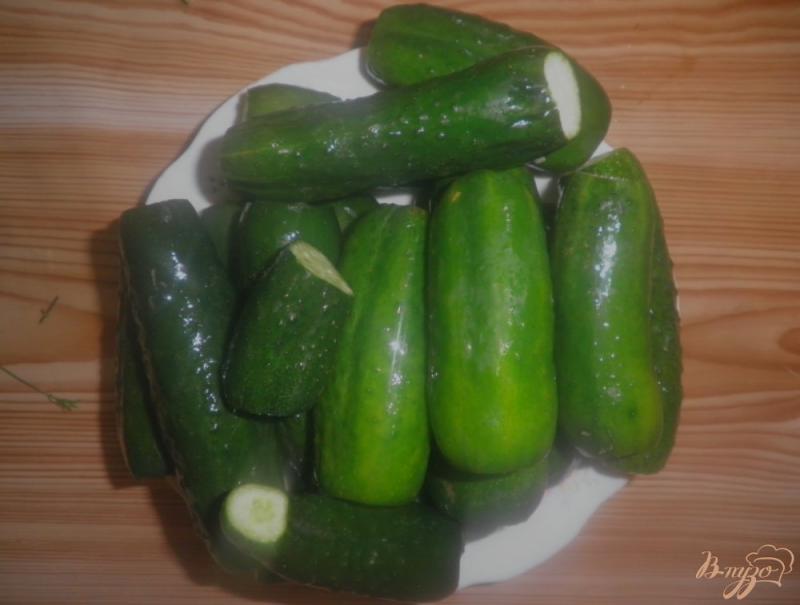 Фото приготовление рецепта: Консервированные овощи Лето в банке шаг №5