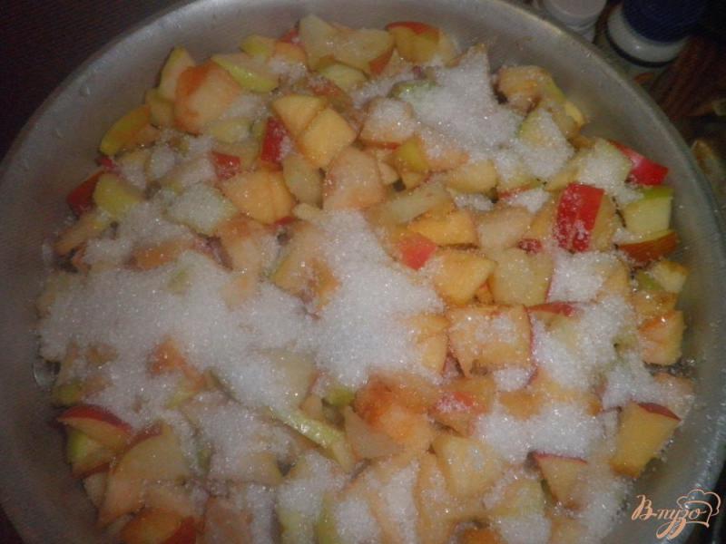 Фото приготовление рецепта: Яблочное варенье шаг №2