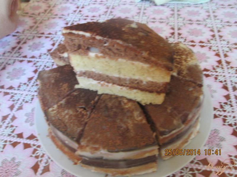Фото приготовление рецепта: Быстрый торт на кефире шаг №6