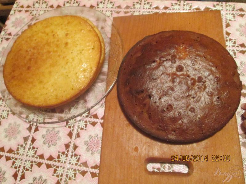 Фото приготовление рецепта: Быстрый торт на кефире шаг №4