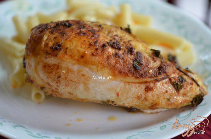 Фото приготовление рецепта: Куриные грудки под соусом пири-пири шаг №3