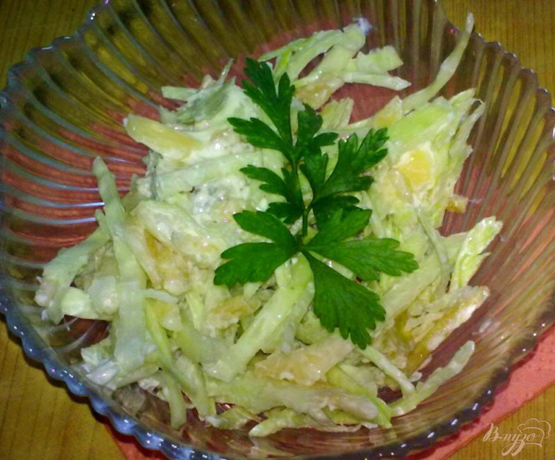Фото приготовление рецепта: Салат из капусты «Пряный» шаг №4