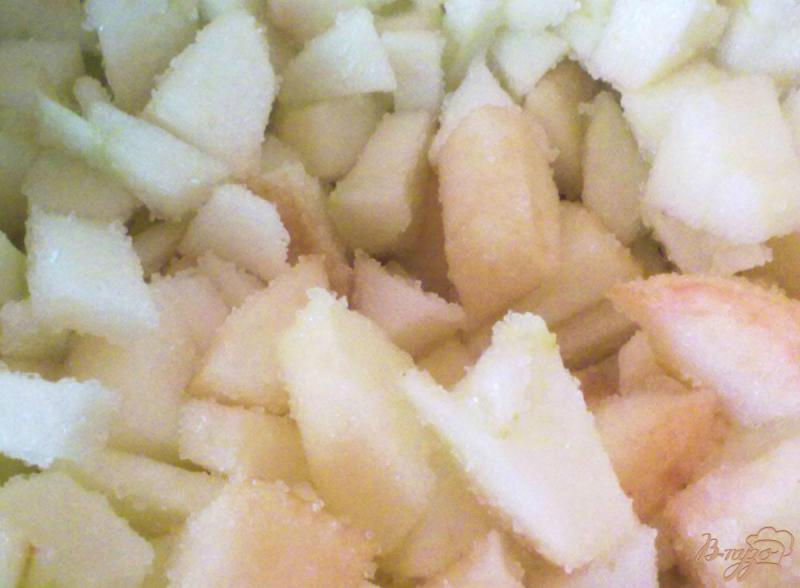 Фото приготовление рецепта: Замороженные яблоки шаг №3