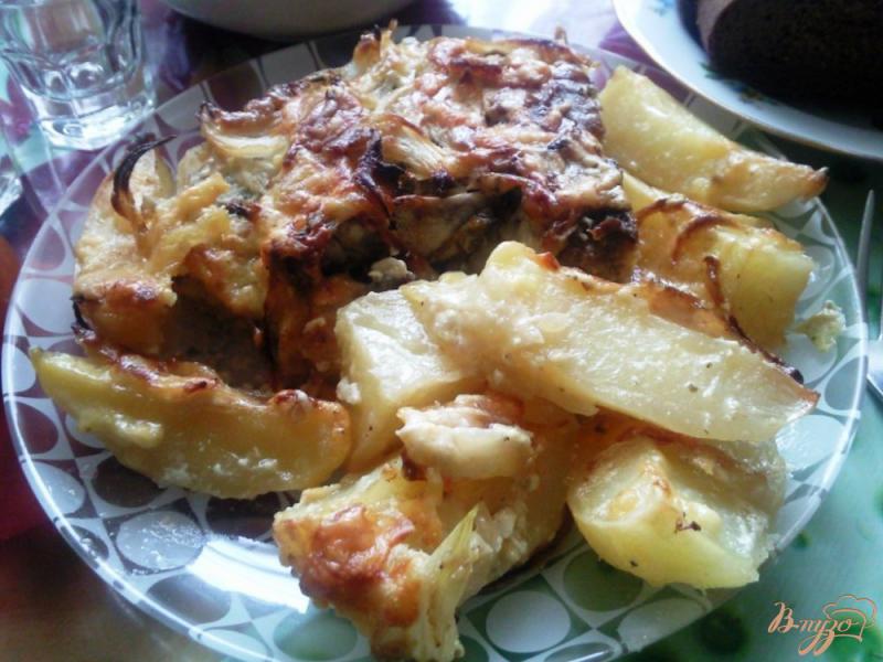 Фото приготовление рецепта: Свинина с картофелем в духовке шаг №5