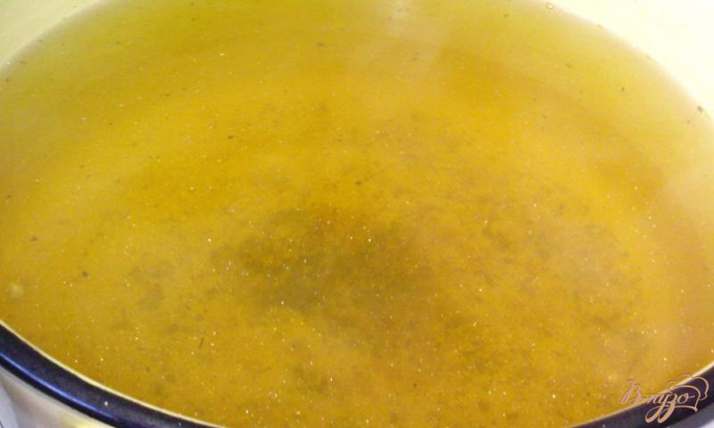 Фото приготовление рецепта: Суп с зеленым горошком «Легкость» шаг №5