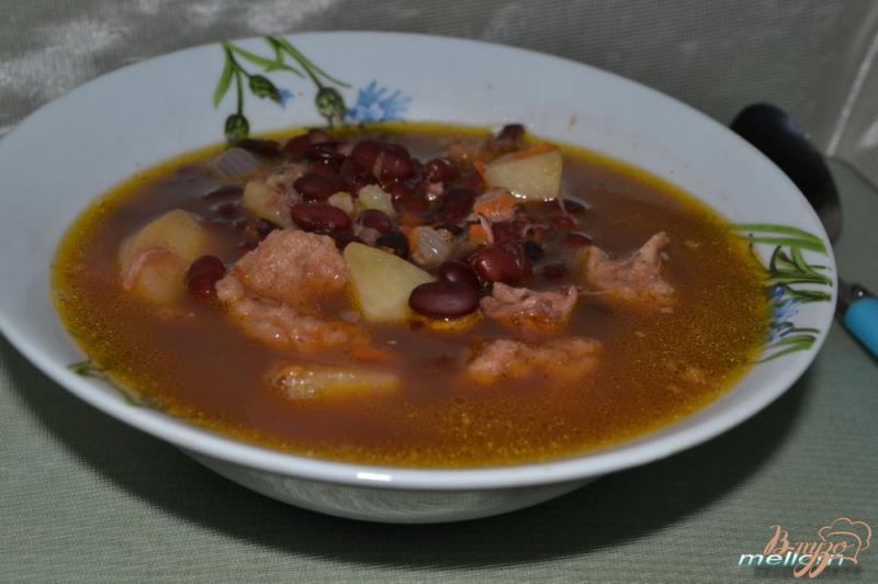 Фото приготовление рецепта: Фасолевый суп с клецками из цельнозерновой муки шаг №6