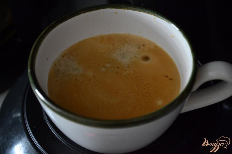 Фото приготовление рецепта: Кофейно-ежевичный напиток с киршем шаг №1