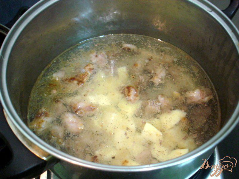 Фото приготовление рецепта: Свинина с фасолью и овощами шаг №9