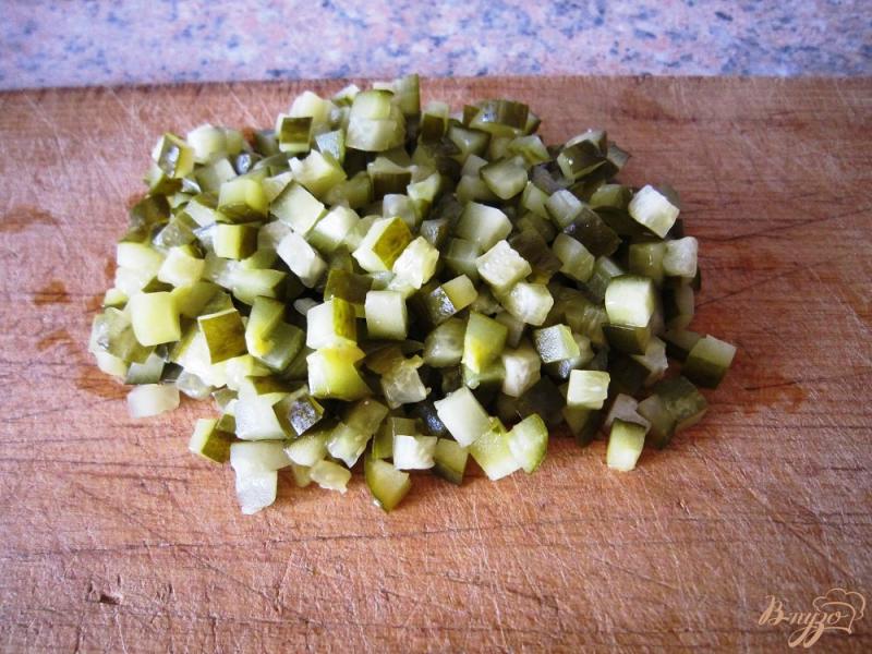 Фото приготовление рецепта: Винегрет с зеленым горошком шаг №5