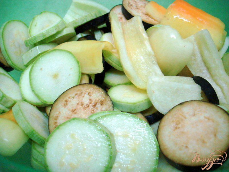 Фото приготовление рецепта: Салат из овощей гриль шаг №2
