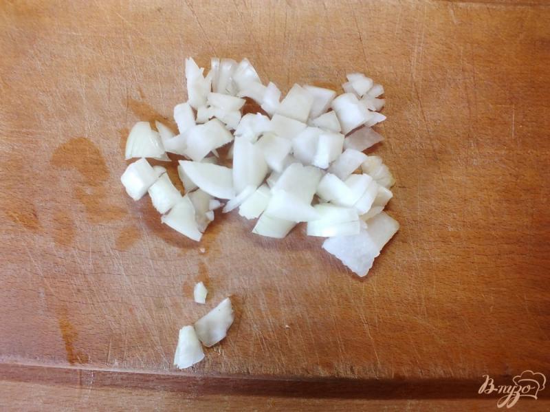Фото приготовление рецепта: Тефтели тушеные в базиликово-томатной подливе шаг №5
