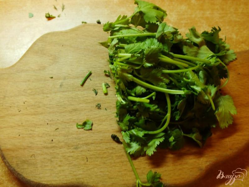 Фото приготовление рецепта: Говядина отварная в крутом бульоне из зелени шаг №4