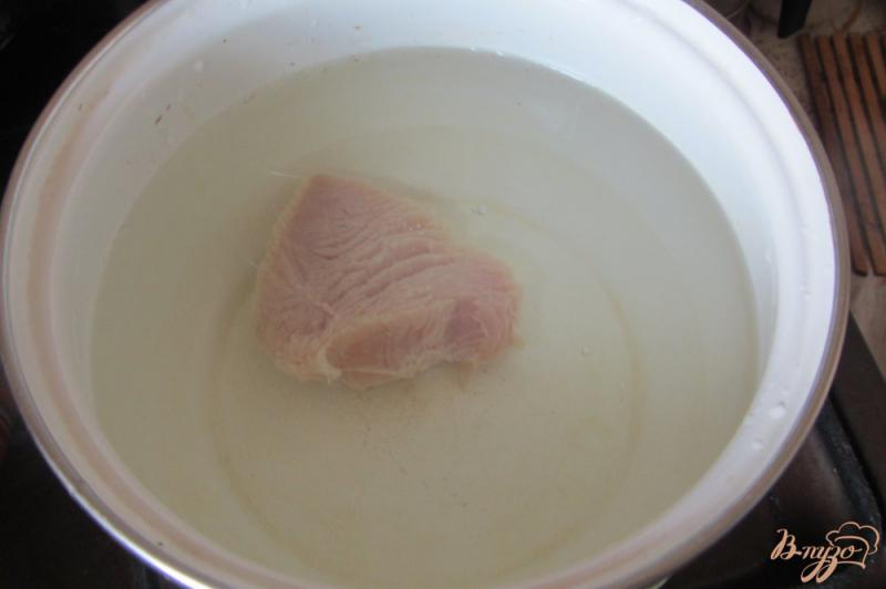 Фото приготовление рецепта: Макронный суп с помидорами на индейки без зажарки шаг №1