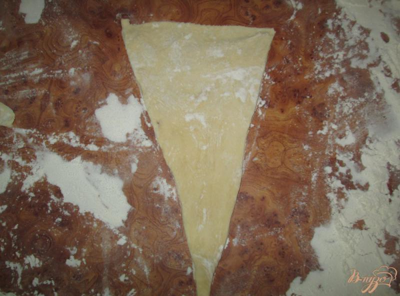 Фото приготовление рецепта: Пирожки с начинкой пиццы шаг №1