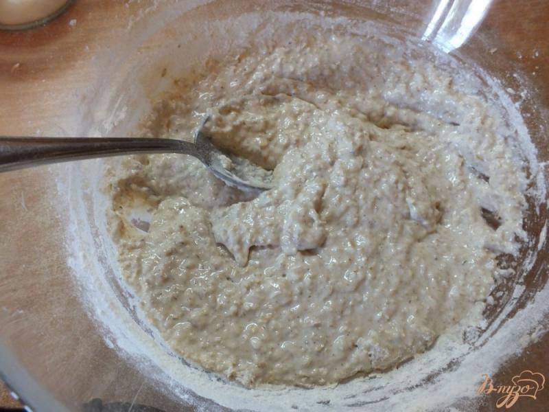Фото приготовление рецепта: Овсяные хлебцы с грецкими орехами шаг №7