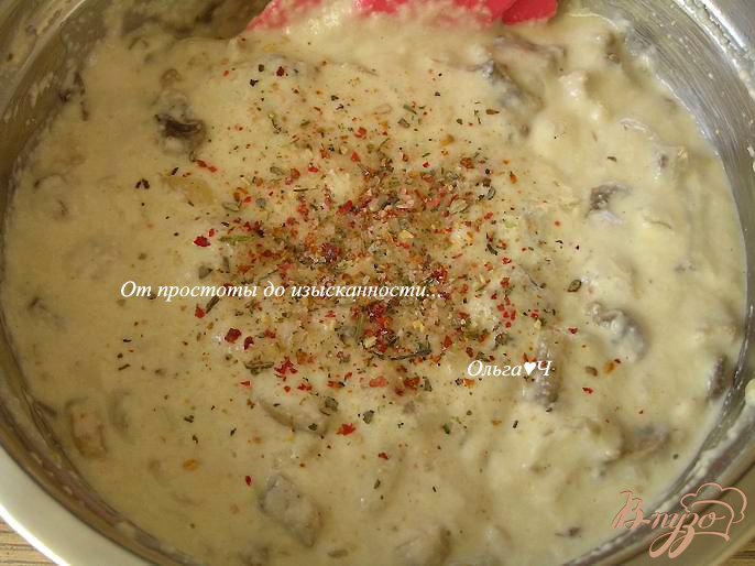 Фото приготовление рецепта: Закусочный манник с грибами (в мультиварке) шаг №4