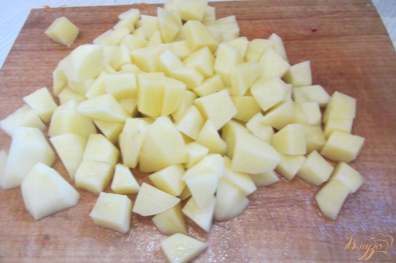 Фото приготовление рецепта: Борщ по-полтавски с грибами и яблоками шаг №8
