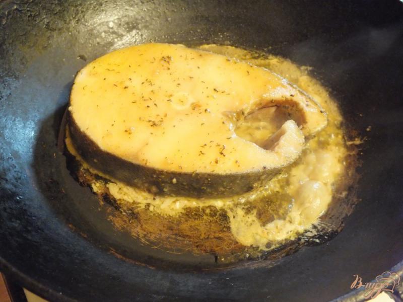 Фото приготовление рецепта: Рыба масляная в специях и оливковом масле шаг №6