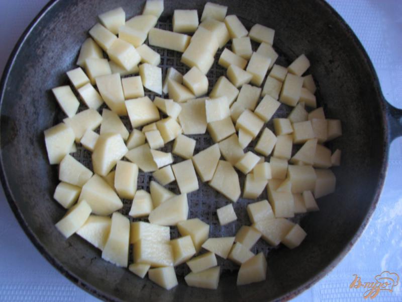 Фото приготовление рецепта: Овощи печеные Сковородка с грибами шаг №2