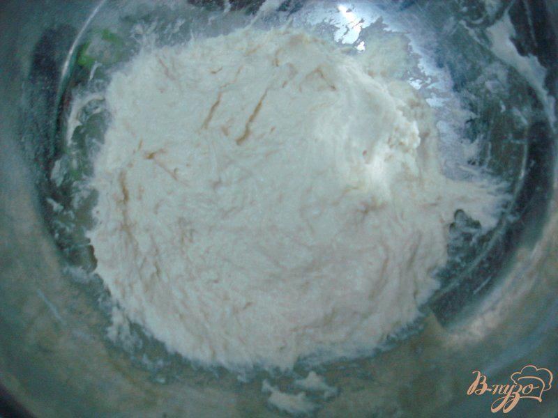 Фото приготовление рецепта: Хлеб на йогурте (без замеса) шаг №2