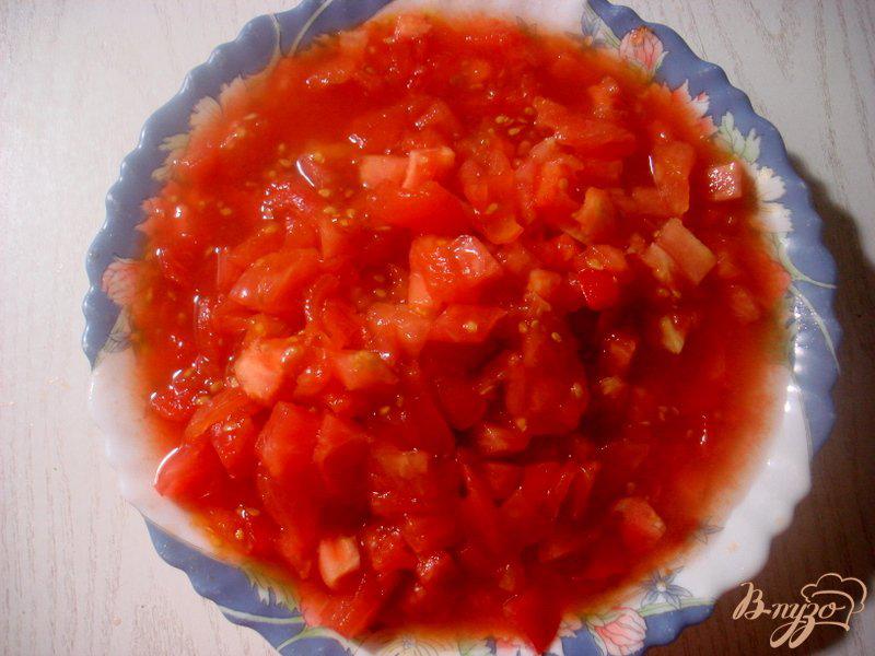 Фото приготовление рецепта: Томатный соус с копчёной колбасой шаг №6