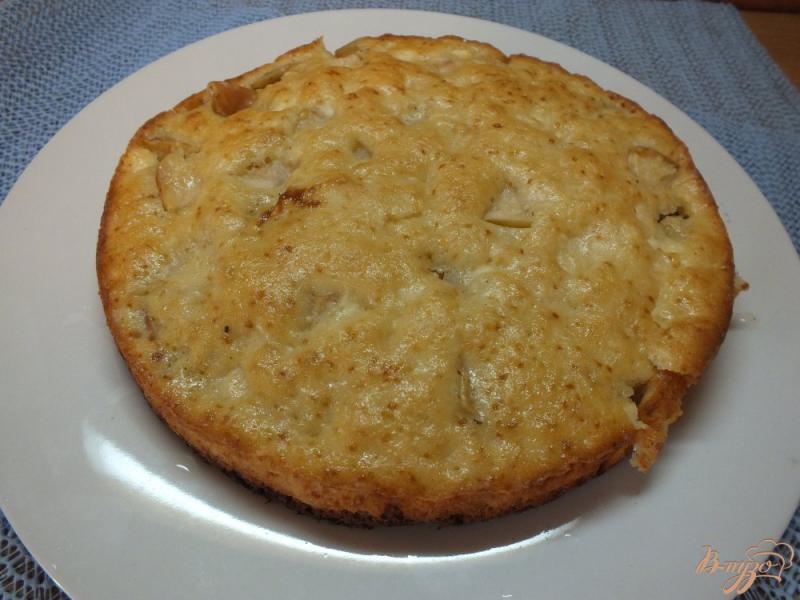 Фото приготовление рецепта: Пирог творожно-яблочный шаг №9