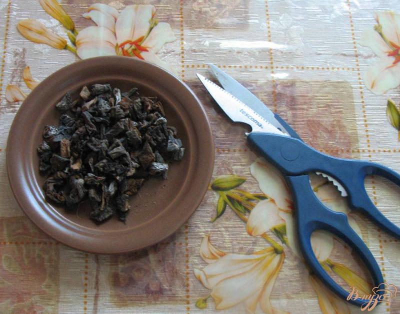 Фото приготовление рецепта: Баклажанная икра с лесными грибами шаг №5