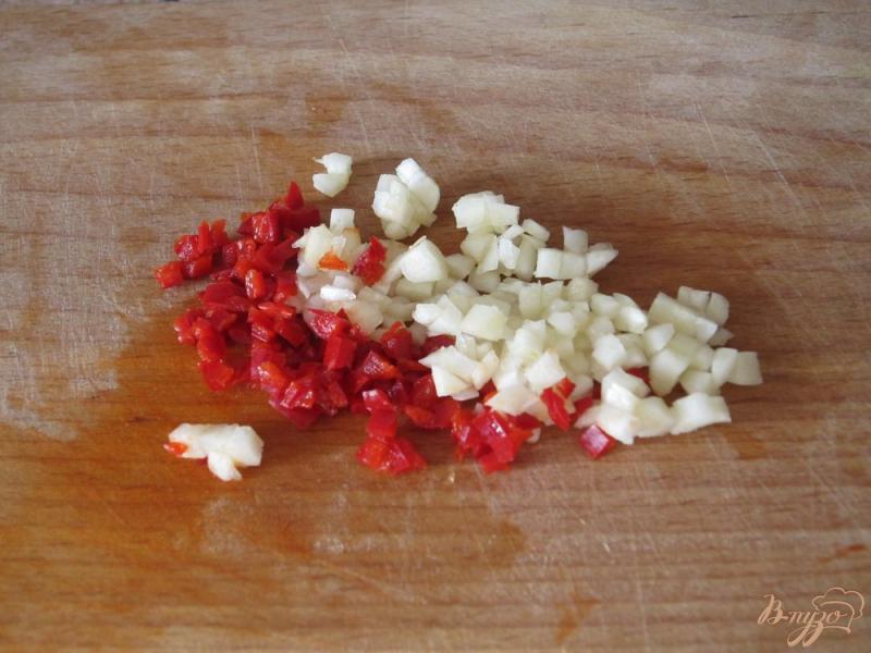 Фото приготовление рецепта: Буррито со свининой и красной фасолью шаг №3