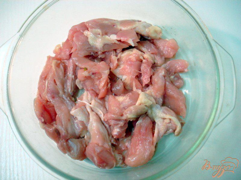 Фото приготовление рецепта: Куриное мясо с овощами шаг №1