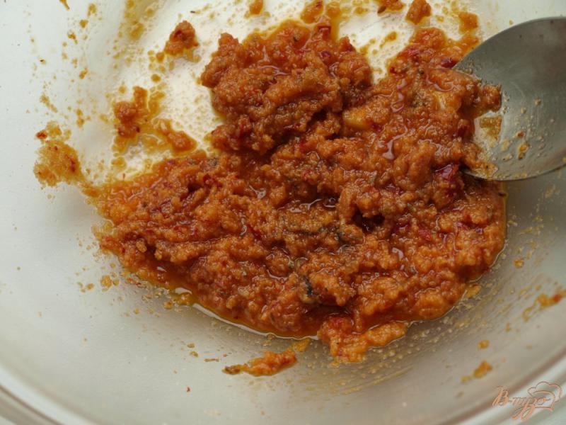 Фото приготовление рецепта: Канарский острый соус – mojo picon шаг №3