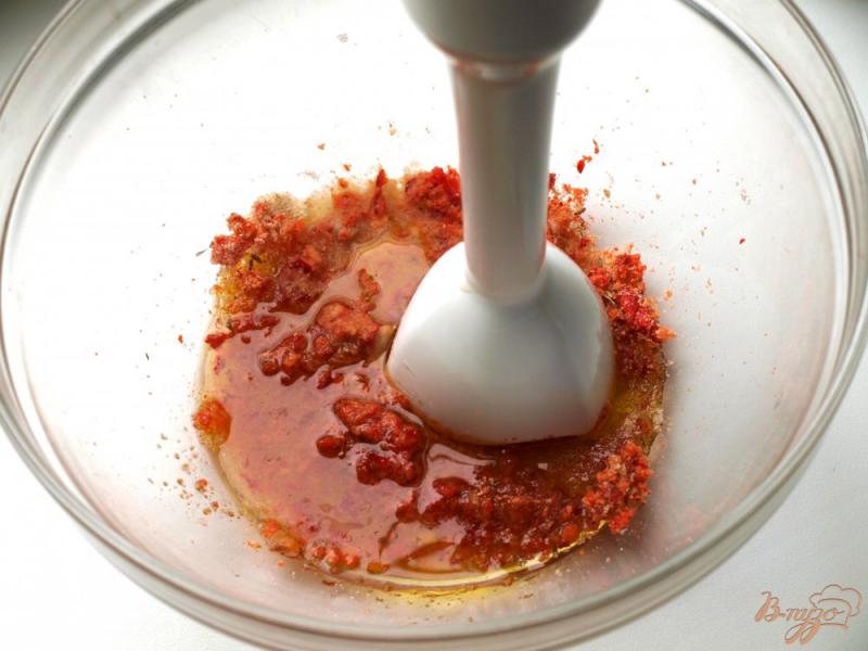 Фото приготовление рецепта: Канарский острый соус – mojo picon шаг №2